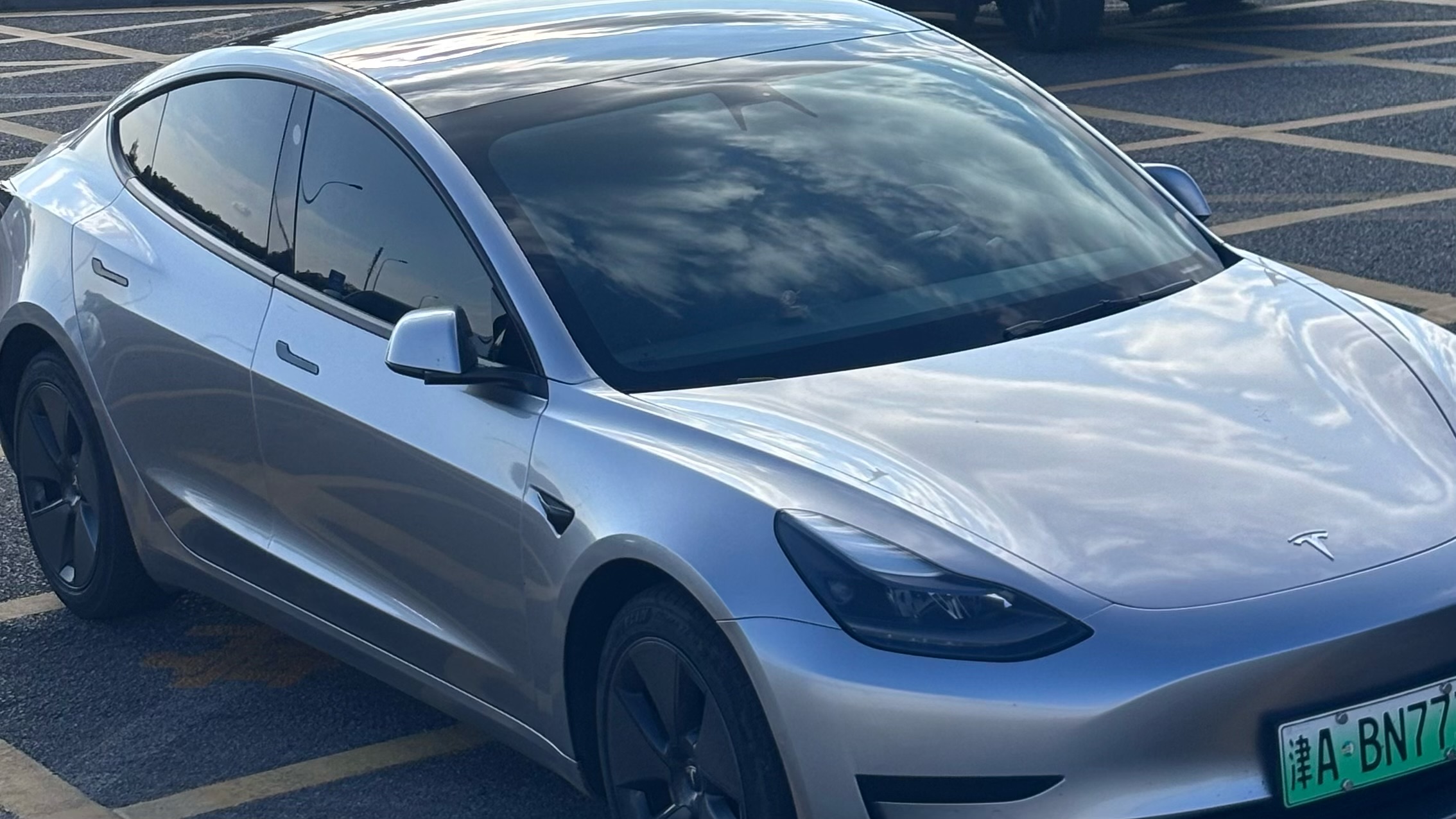 21款model3标续使用感受 - 第1张图片 | 魏德龙博客 21款model3标续使用感受 - 第1张图片